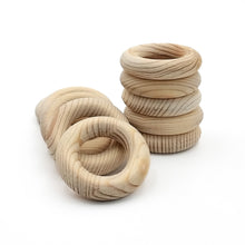Cargar imagen en el visor de la galería, Aros de Madera 6.3cm Makrama 10pz