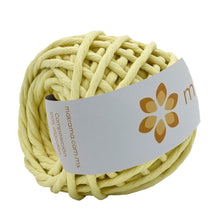 Cargar imagen en el visor de la galería, Hilaza Algodón Mini 4mm Makrama 150gr Amarillo Pastel