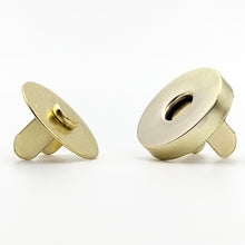 Cargar imagen en el visor de la galería, Broches Imán Para Bolsa Makrama 18mm Dorado 10pz