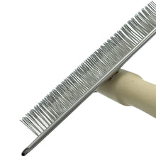 Cargar imagen en el visor de la galería, Cepillo Makrama 9x5cm