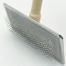 Cargar imagen en el visor de la galería, Cepillo Makrama 9x5cm