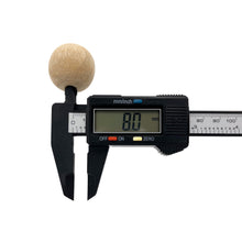 Cargar imagen en el visor de la galería, Cuentas Artesanales de Madera Makrama 30mm 20pz