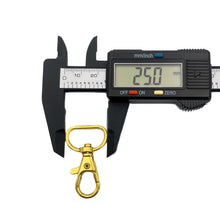 Cargar imagen en el visor de la galería, Gancho Llavero Makrama Dorado 20mm 10pz