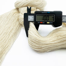 Cargar imagen en el visor de la galería, Hilaza Tratada Algodón 25mm Makrama 1kg Crudo