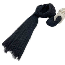 Cargar imagen en el visor de la galería, Hilaza Tratada Algodón 25mm Makrama Negro por Metro