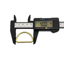 Cargar imagen en el visor de la galería, Medio Aro de Metal Makrama 4x2.5cm Dorado 5pz