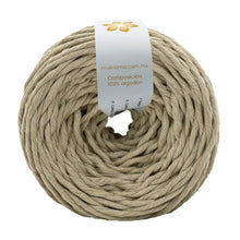 Cargar imagen en el visor de la galería, Hilaza Algodón 3mm Makrama 100m Café Latte