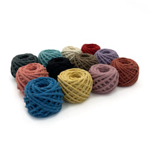 Cargar imagen en el visor de la galería, Mix Hilaza Algodón 4mm Makrama Colores Surtidos 12pz (CH)