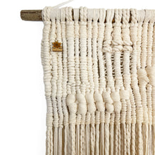 Cargar imagen en el visor de la galería, Tapiz Alba Makrama