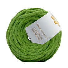 Cargar imagen en el visor de la galería, Hilaza Algodón Mini 4mm Makrama 150gr Verde Lima
