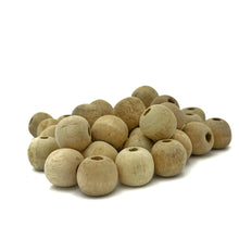 Cargar imagen en el visor de la galería, Cuentas Artesanales de Madera Makrama 15mm 50pz