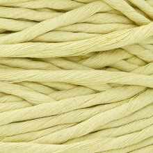 Cargar imagen en el visor de la galería, Hilaza Algodón 4mm Makrama 1kg Amarillo Pastel
