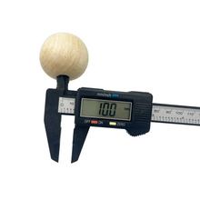 Cargar imagen en el visor de la galería, Cuentas Artesanales de Madera Makrama 40mm 10pz
