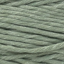 Cargar imagen en el visor de la galería, Hilaza Algodón 3mm Makrama 1kg Verde Salvia
