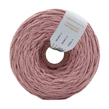 Cargar imagen en el visor de la galería, Cuerda Algodón 2mm Makrama 1kg Rosa Claro

