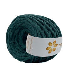 Cargar imagen en el visor de la galería, Hilaza Algodón Mini 4mm Makrama 150gr Verde Pino
